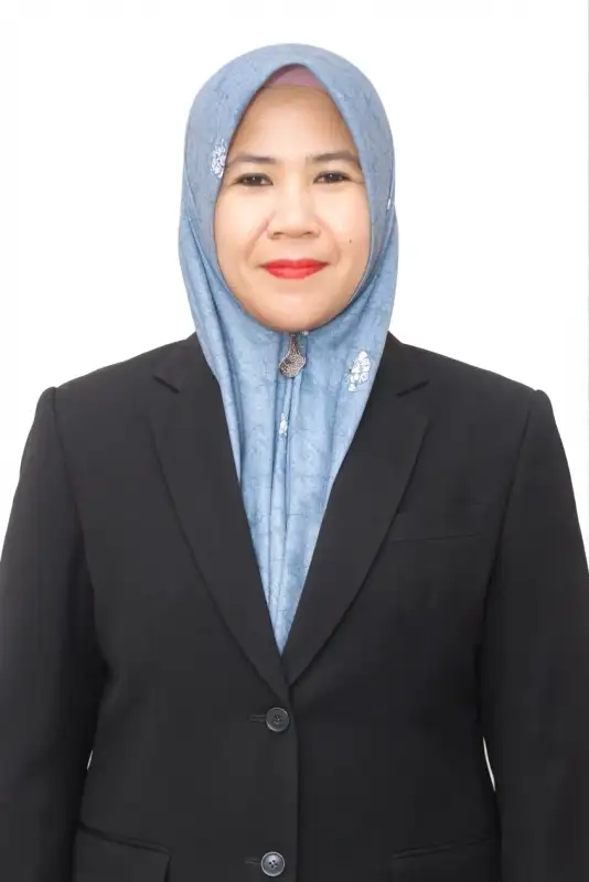 Dr. Nurhidaya M